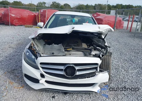2017 Mercedes-Benz C 300 from USA, damaged, VIN 55SWF4JB6HU231917